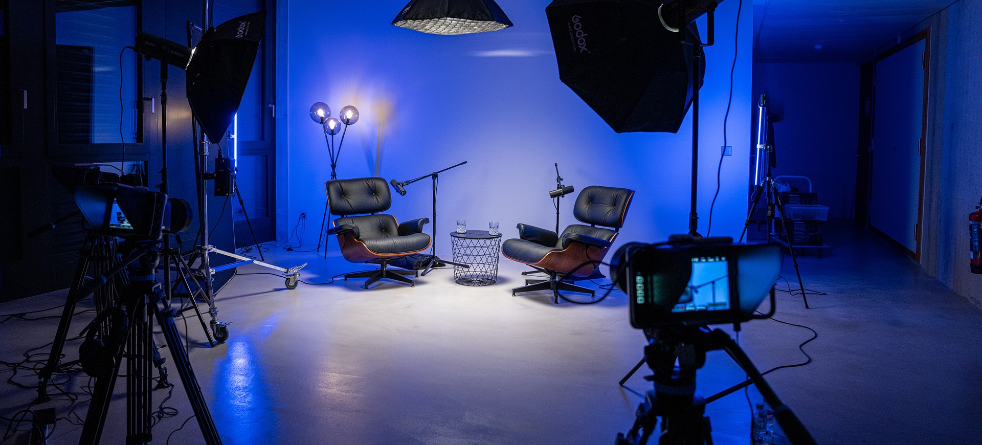 Professional video and podcast studio in Geneva with premium equipment